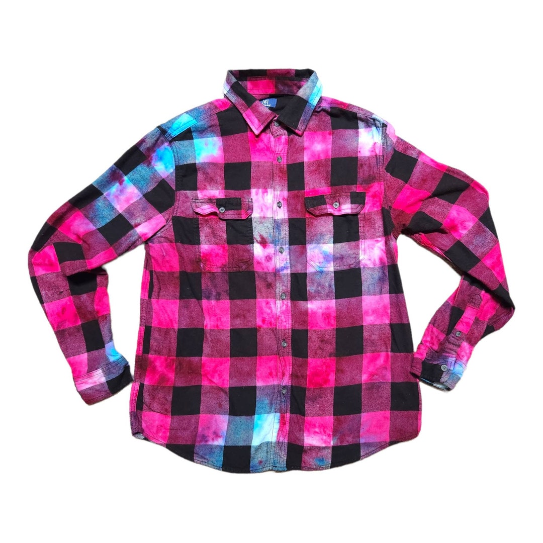 tied flannel shirt