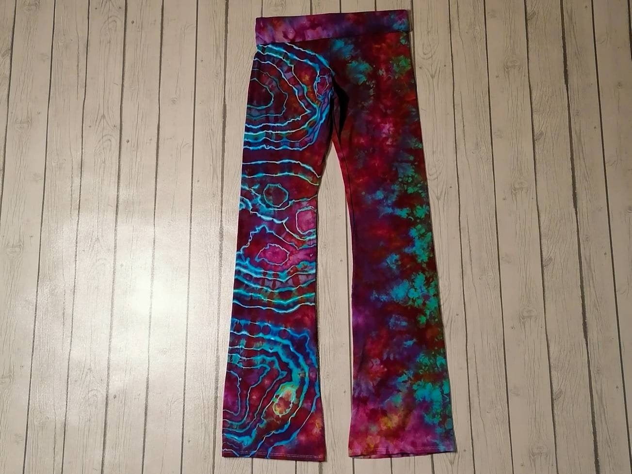 Women S Clothing Geode Tie Dye Yoga Pants Tie Dye Tie Dye Leggings Leggings Tie Dye Yoga Pants Yoga Pants Women S Yoga Pants Tie Dye Work Out Pants Clothing