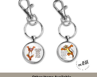 Llavero de Tigger: Frase de Winnie the Pooh, colgante de cristal