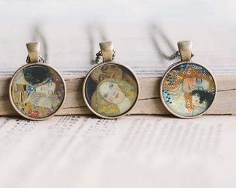 Collar con colgante de cristal artístico de Gustav Klimt, acabado en bronce