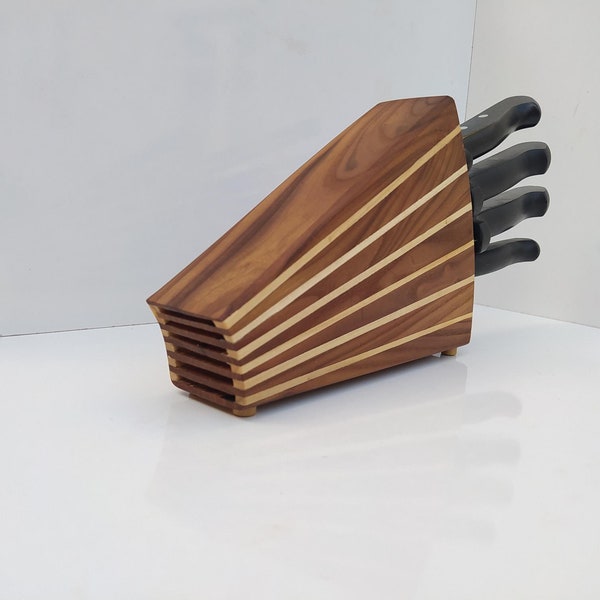 porte-couteau, porte-couteau en bois, porte-couteau décoratif, fait main, décoration de cuisine, produit personnalisé, cadeau personnalisé, ustensiles de cuisine