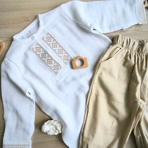 Ukrainian ethnic embroidery muslin shirt with pants for baby boy. Ethnic embroidery. Ukrainian gift. Linen set for boy. Beige cotton pants.