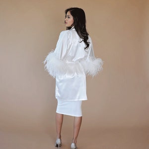 Satin Silk Bridal Robe with Detachable Ostrich Feather Trim image 9