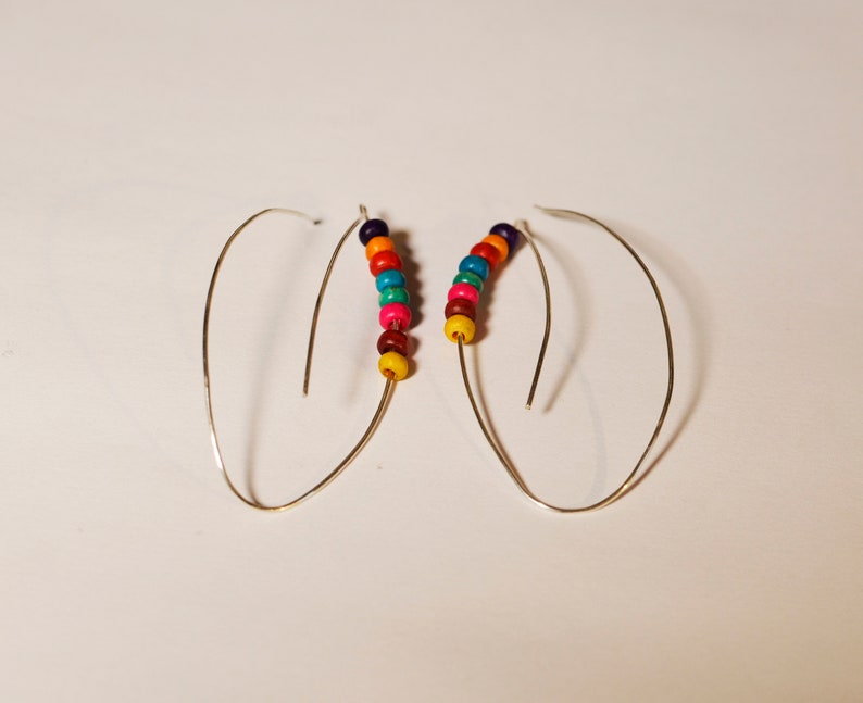 Simple and elegant minimalist earrings in golden brass thread spiral drop shape, recycled and ecological jewel image 6