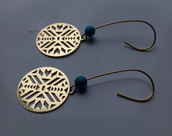 Bohemian hanging earrings in brass and turquoise, classic jewel for women