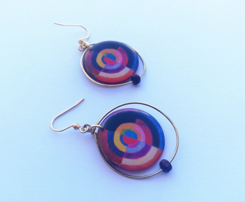 Ancienne Paire De Boucles D'oreilles Pendantes Métal Résine Créateur Boule - Vintage