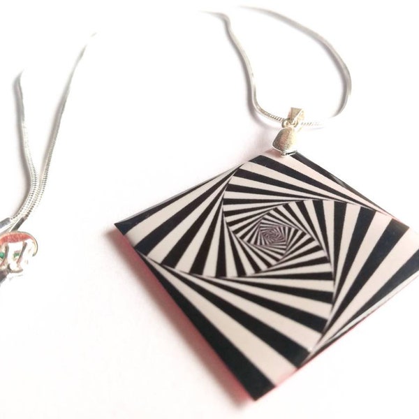 Black and white op art pendant in resin and silver necklace925, printed jewel with optical illusion inspired by Victor Vasarely