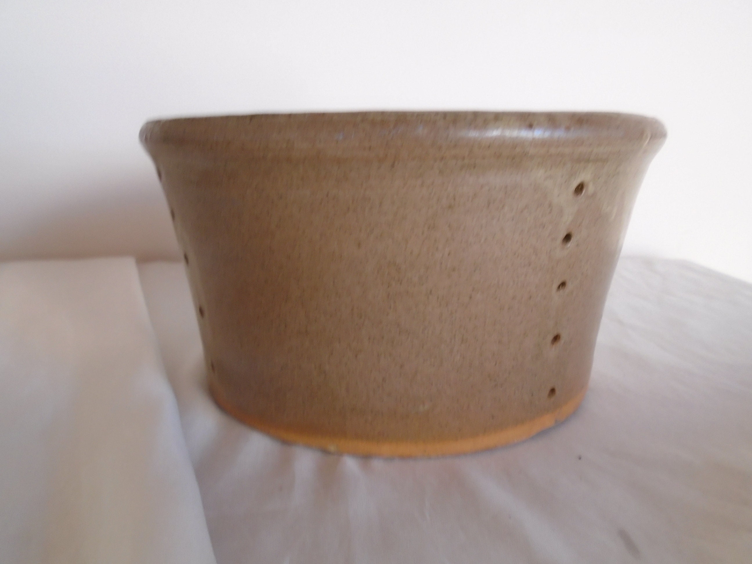 Faisselle en Grès Grand Pot Vaisselle Vintage Tradition Française Pot à Fromage Cache Décoration Cui