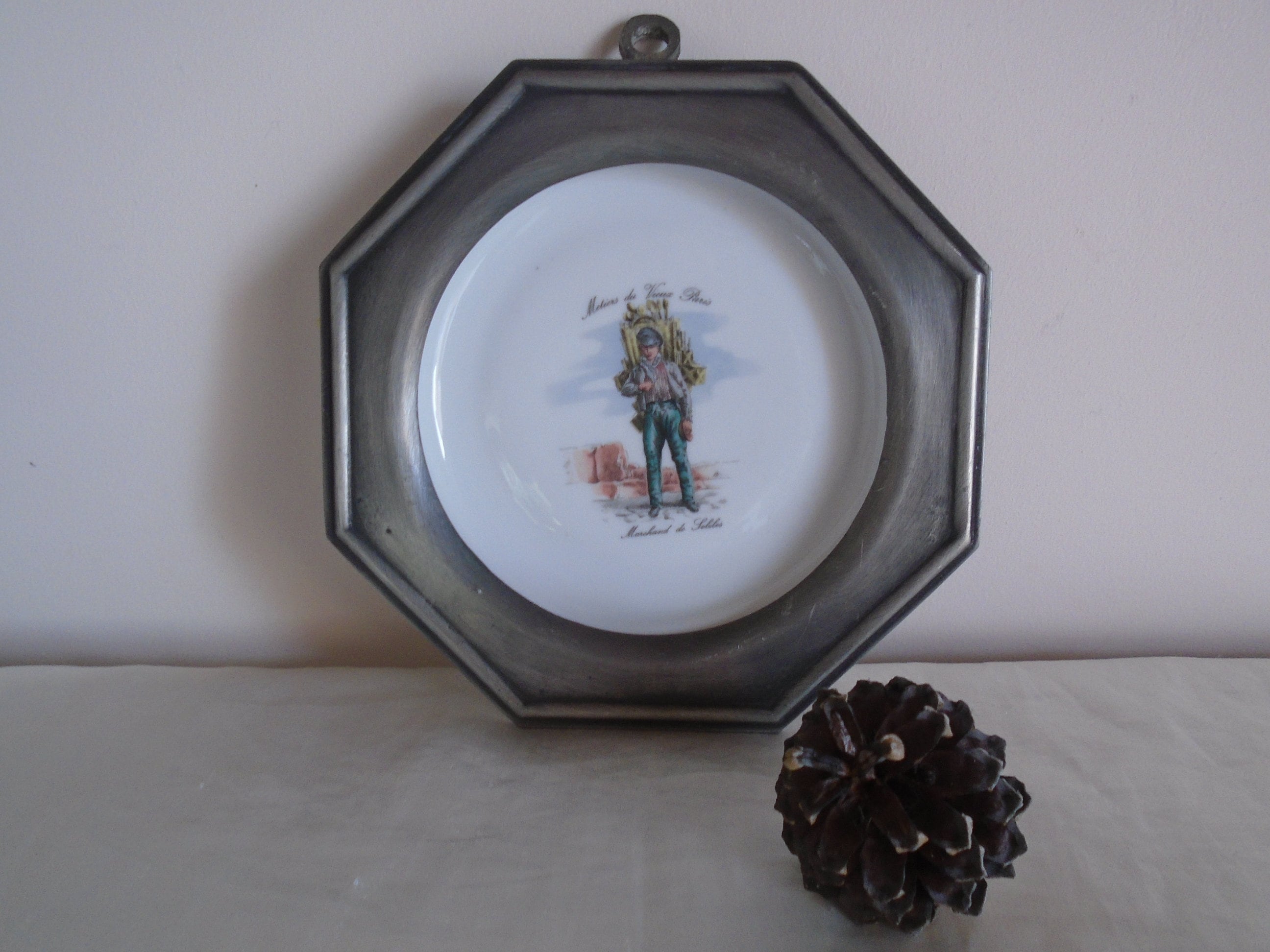 Assiette Étain et Céramique Assiette Murale Décoration Collection Métiers Du Vieux Paris Marchand de