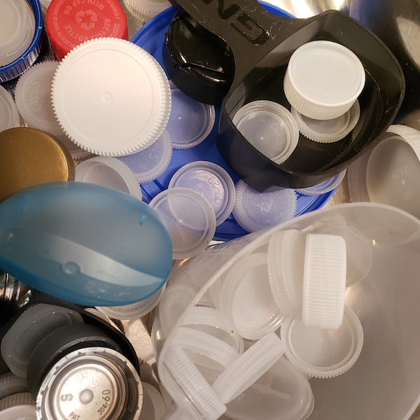 300 Mixed Bottle Caps All Kinds Plastic Repurposed Clean Water Juice Recycled Crafting Supply Scoops