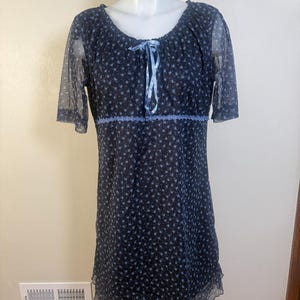 no boundaries lace back print dress No Boundaries Juniors Empire Lace Back Dress