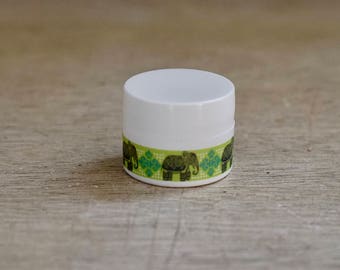 Lip balm with vitamin E oil