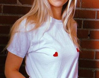 das Herzchen-T-Shirt