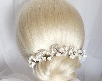 White daisy hair pins Rustic bridal flower hairpiece Small white flower hair pins