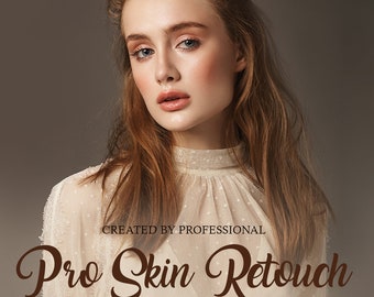 Può includere: Un set di 10 azioni di Photoshop per il ritocco professionale della pelle. Le azioni sono progettate per aiutarti a ottenere un aspetto naturale e impeccabile per le tue foto. L'immagine mostra una donna con capelli lunghi e fluenti e un incarnato morbido e naturale. Il testo "Pro Skin Retouch" è visualizzato in un carattere marrone.