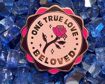 Pin "Amado/a" de "Un Amor Verdadero" / Colección de pins de fanfiction "Lo amo"