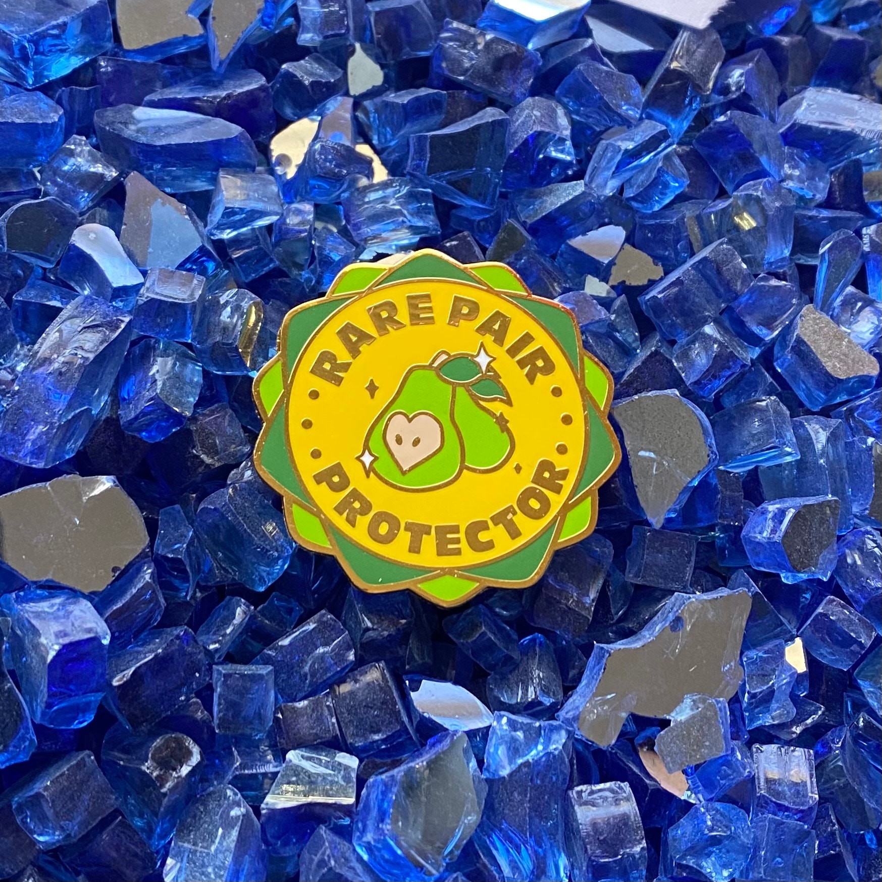 Rareware Pin Rare Pair Protector Pin | I Ship It! Fanfic Pin Collection - Etsy