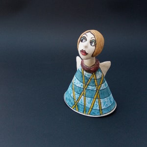 Rzeźba anioła, Rzeźba ręcznie robiona, Rzeźba ceramiczna, Rzeźba nowoczesna, Rzeźba artystyczna, Ceramika ręcznie robiona, Prezent z ceramiki, Dzieło sztuki ceramicznej