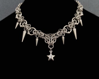 Spiked Star Necklace, Chainmail, Chainmaille Byzantine, Stainless steel, Handmade