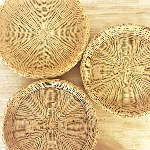Wohndekor Set Aus Vier Wicker Tellern Boho Stil Shabby Chic Dekor Hippie Style Strand Haus Dekor Dschungel Dekor Bauernhaus Tabletts Dekorative Tabletts Haus Wohnen Wohndekor