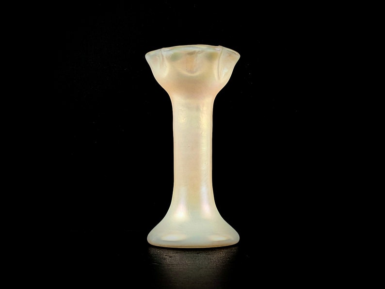 Early 20th Century Pearlescent Mother Of Pearl Glass Trumpet Vase, 1900's Art Nouveau, Bohemian, Czech image 3