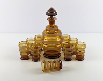 Mid Century Czech Glass Beehive Shaped Amber Overshot Decanter With Original Stopper and 9 Shot Glasses, 1950's, Vintage Bohemian Drinkware