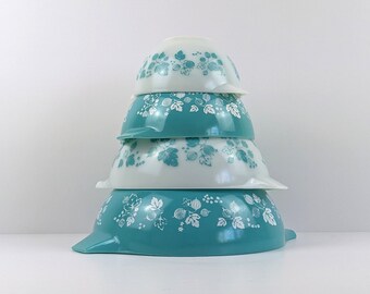 Pyrex Turquoise Gooseberry Complete Cinderella Nesting Mixing Bowl Set 441 442 443 444, 1950's English JAJ Pyrex