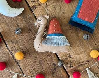 Decorazione personalizzata a forma di cammello in feltro: decorazione islamica per la cameretta dei bambini, bambini musulmani