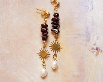 garnet and pearl earrings - genuine pearl - garnet gemstone - gemstone earrings - crystal earrings - dangle earrings - crystal energy