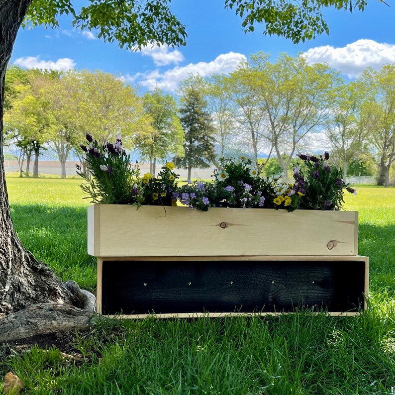 Cedar Planter Box, Reclaimed Wood, Indoor/Outdoor Great for Herb, Flowers, Succulents, Cactus, Wooden Planter Box, Planter image 8