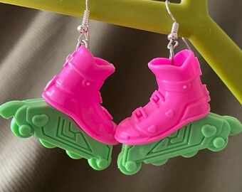 RULLSKISKO Örhängen i linje inline retro dockhusminiatyr knallrosa neon present till henne kawaii rullskridskor rullskridskor