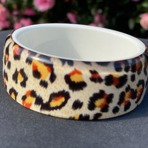 Vintage leopard print lucite  Bracelet Bangle 6.5 cm