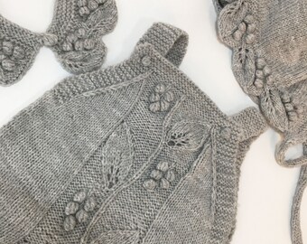 Handknitted BabyGirl Gray Bodysuit 3pcs set with pompom bonnet & collar Original Handmade Baby Clothes 6-9month/Baby Girl Romper Outfit Set