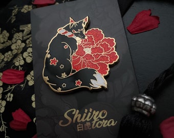 HARD ENAMEL PIN - Kitsune