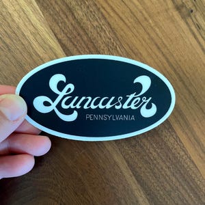 Lancaster, PA schwarzer ovaler Vinylaufkleber, Erinnerung an Lancaster City und Lancaster County, Pennsylvania, hochwertiger wasserfester Vinylaufkleber