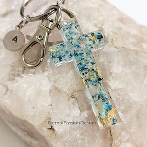 Resin Real Flower Custom Initial Cross Keychain, personalized  Baptism Gift, Baptism Favors, Christian Gifts , Teacher Gift, Made To Order