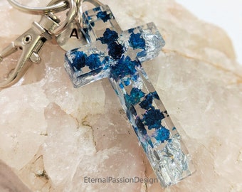 Blue Pressed Flower Cross Resin Keychain, Personalized Baptism Gift, Baptism Favors, Custom Initial, Unique Christian Gift, Made To Order