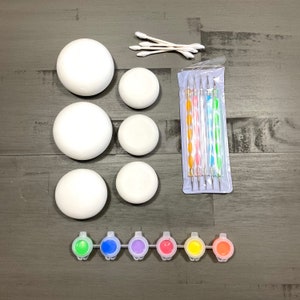 6pc plaster stone rounds set with paint and dotting tools
