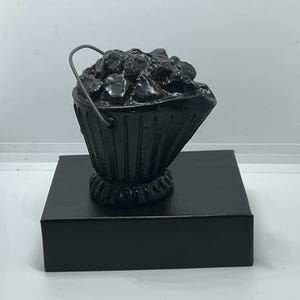 Vintage VCP Handcrafted Mini ‘Coal Hod’ Bucket of Coal Sculpture Figurine Made Of Coal 1980