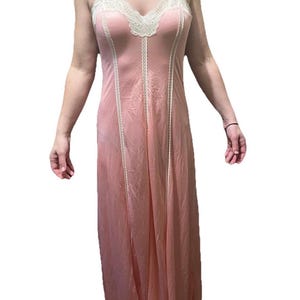 Sz S Vintage Lt Pink & White W Lace Detail and Straps MCM Nightgown Nightie 1960s