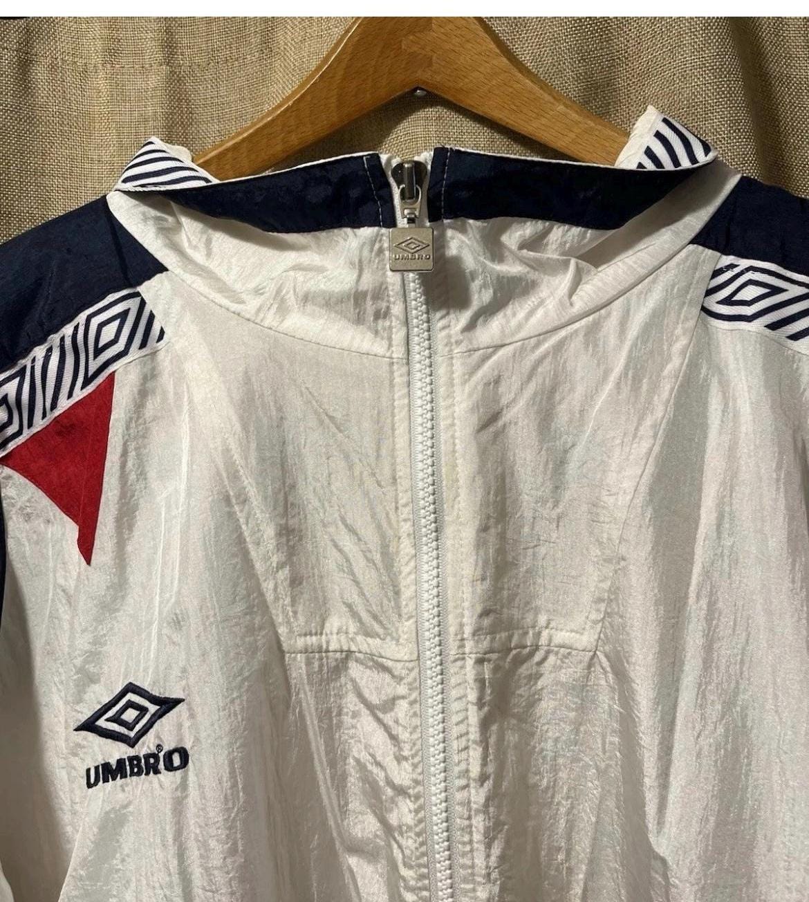 ウェア ENGLAND 90s WINDBREAKER Vintage 90's Umbro England World Cup Football Windbreaker Soccer