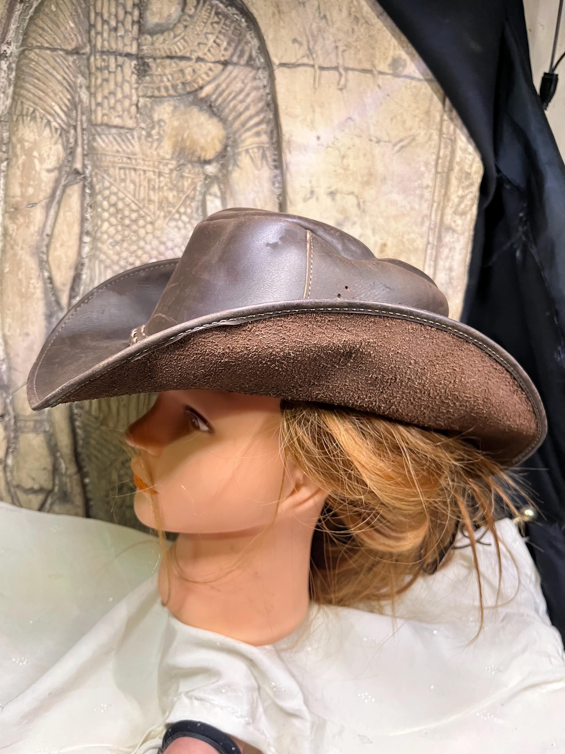 Chapeau De Cowboy En Cuir À VENDRE! - FR