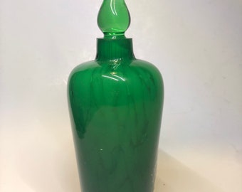 Vintage China Emerald Green Hand Blown Glass Perfume Bottle ;Decorative Bottle w Stopper