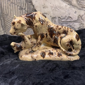 Vintage Ceramic Leopard Mother & Cub Statue Figurine 6.5” Decorative Collectible