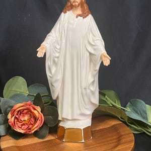 Vintage Ceramic Jesus Christ in White Statue Figure Decoration Signed ‘Molo Holland’