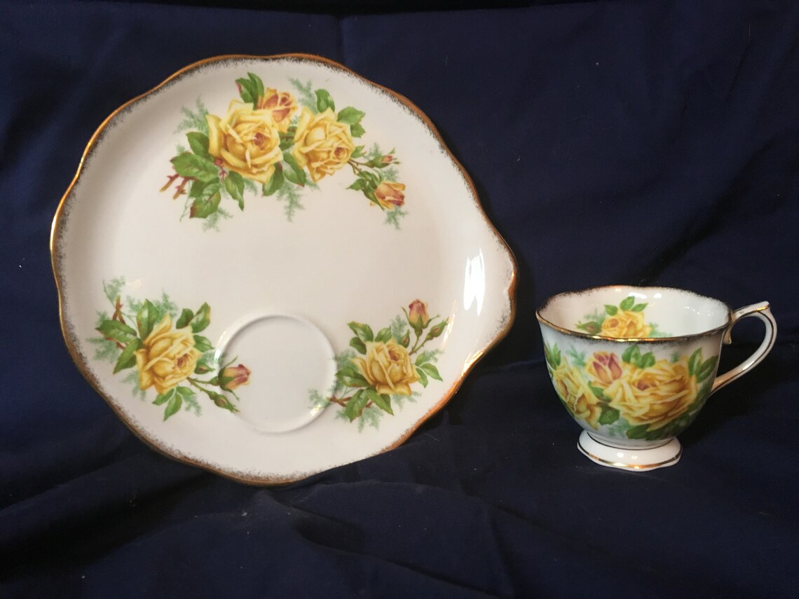 Royal Albert Yellow Rose Tea Rose Pattern Tea Cup With Etsy
