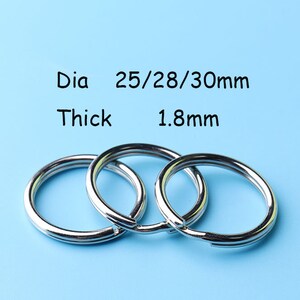 20pcs Silver Key Rings. Silver Plated Split Rings. Key Chain Holders. Zipper Pull Rings.1.8mm thick Silver Rings bagmaking 25/28/30mm gke14