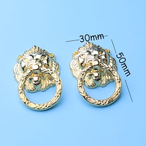 4pcs oro antiguo 30 * 50mm tire del tocador de la gota del armario tire de la perilla tire de la manija del león tira