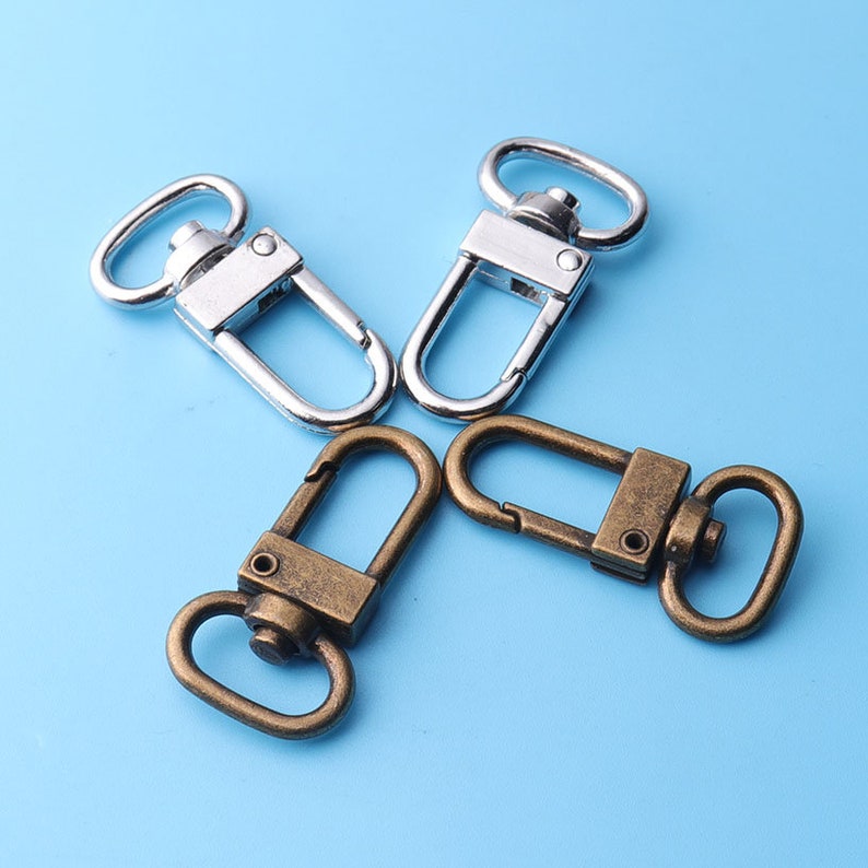 swivel trigger clasp