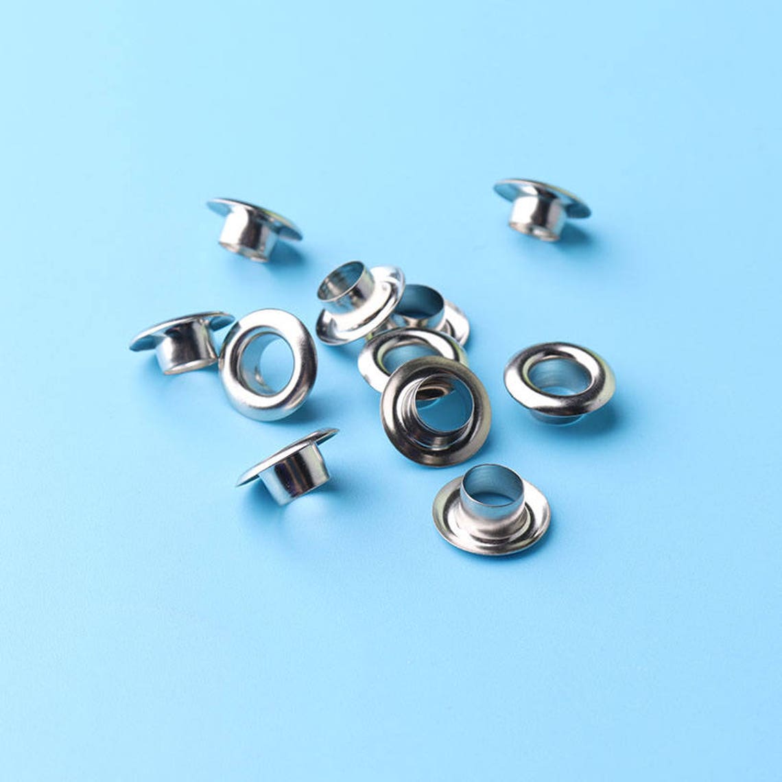100sets Grommets Eyelets Silver 5mm Hole for Clothe Making Leather